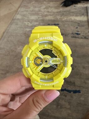G-Shock Yellow Casio